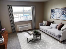 featured image of 206 E 15th Ave