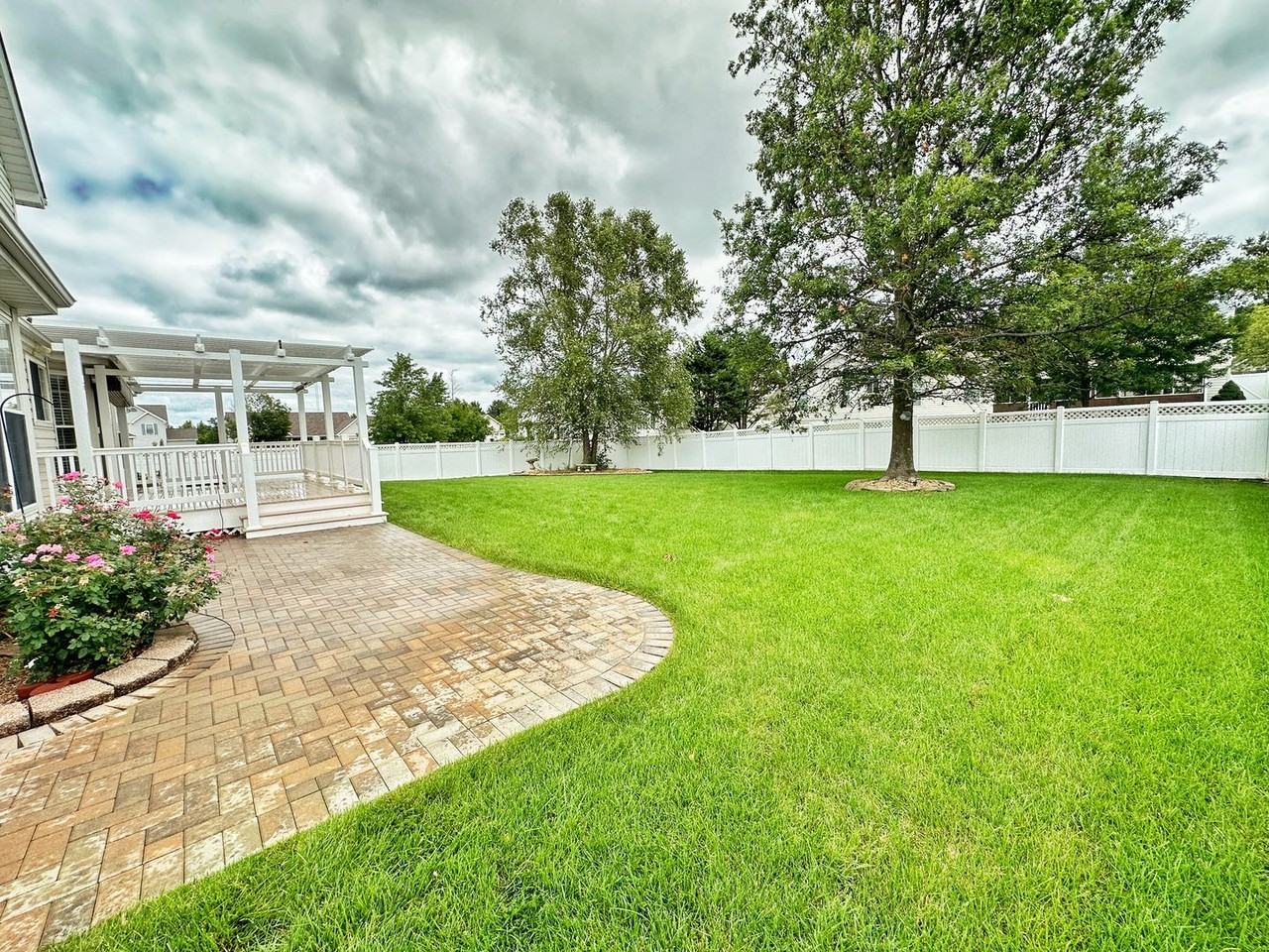 6 Savannah Hill Dr - Photo 4 of 29
