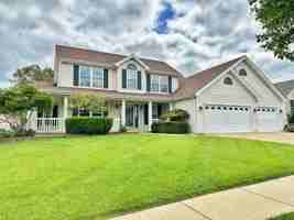 featured image of 6 Savannah Hill Dr