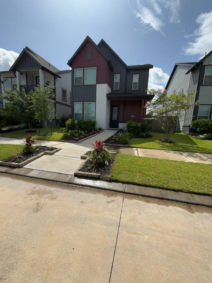 1542 Park Path Dr - Photo 2 of 14