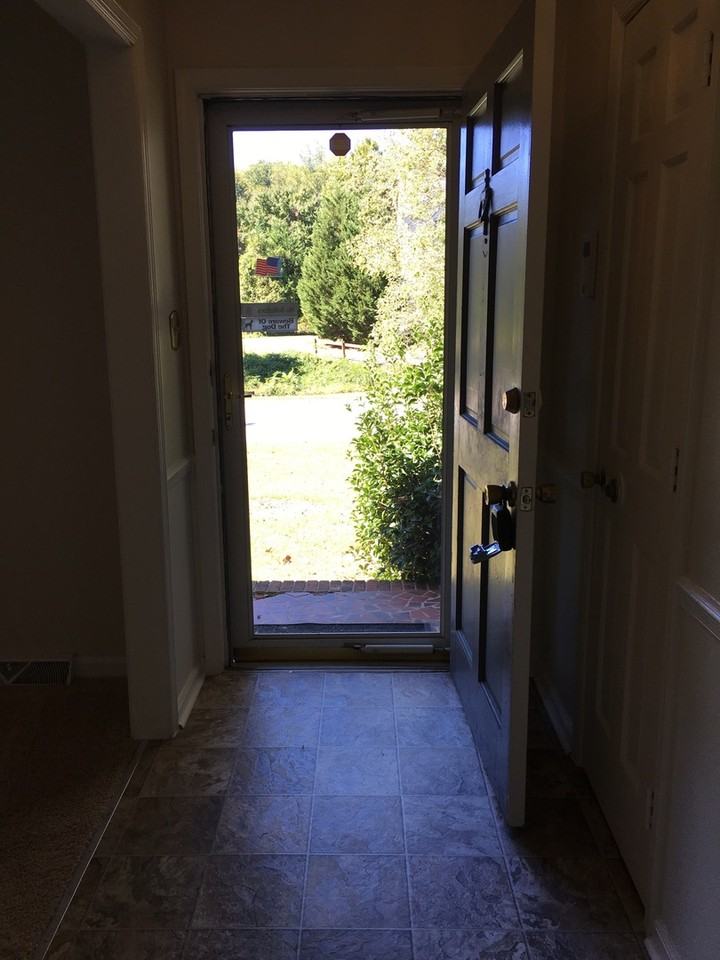 606 Coronado Dr - Photo 2 of 14