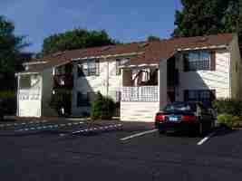 featured image of 5214 5214 & 5216 Waterlick Road