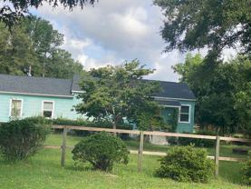 2405 Scotts Hill Loop Rd - Photo 1 of 1