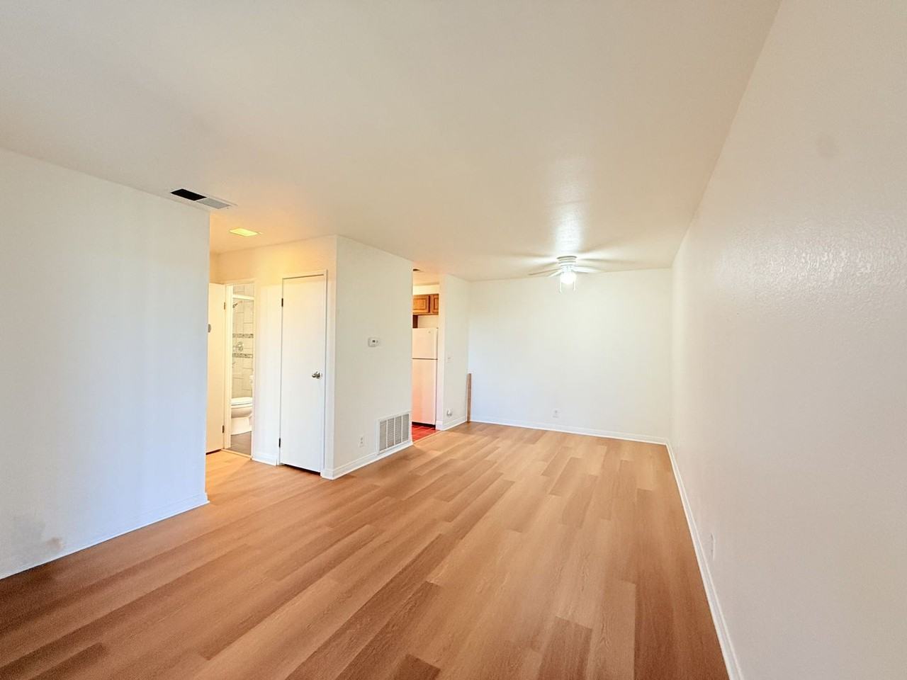 2857 N Los Felices Rd #116 - Photo 4 of 13