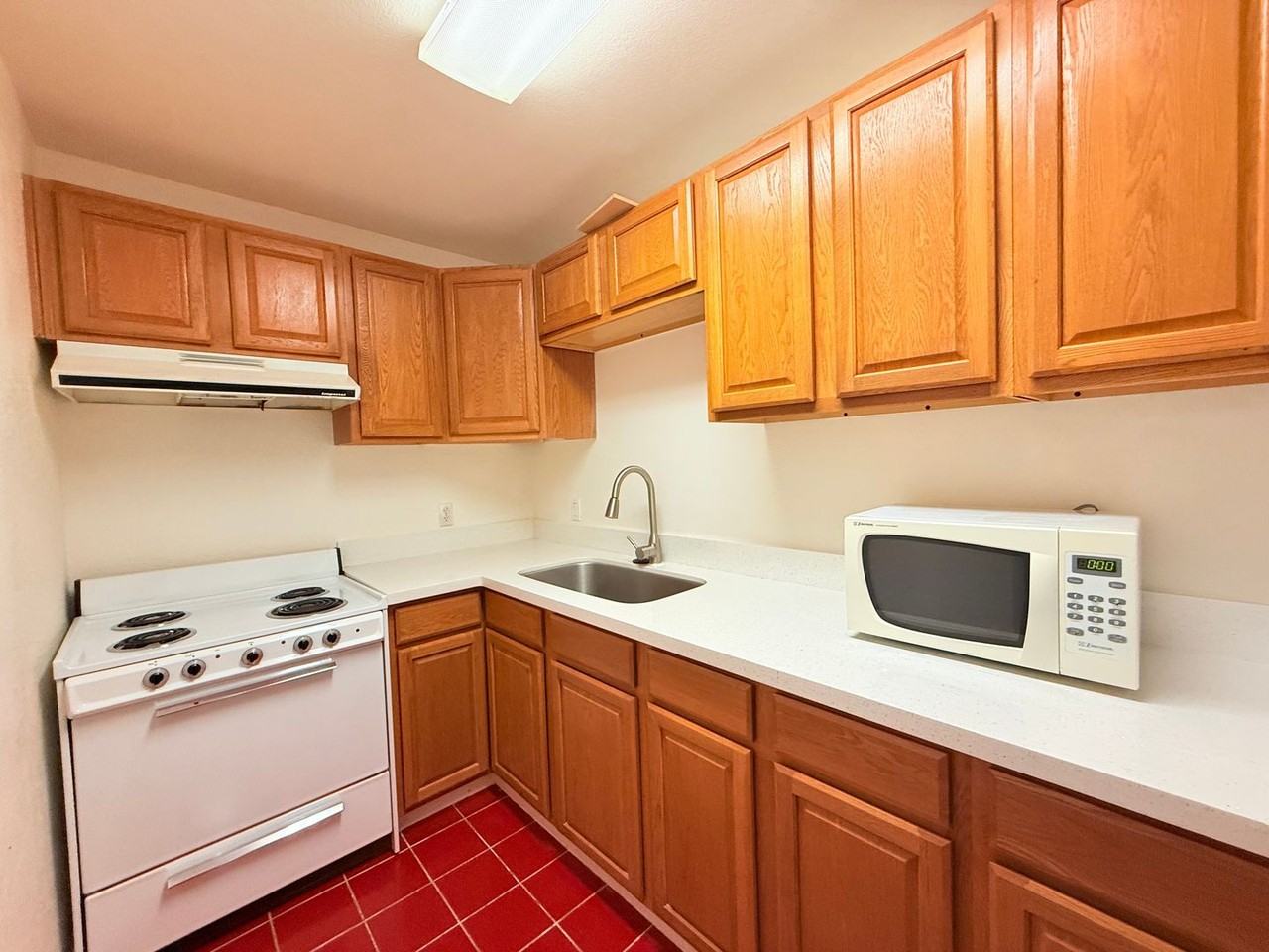 2857 N Los Felices Rd #116 - Photo 5 of 13
