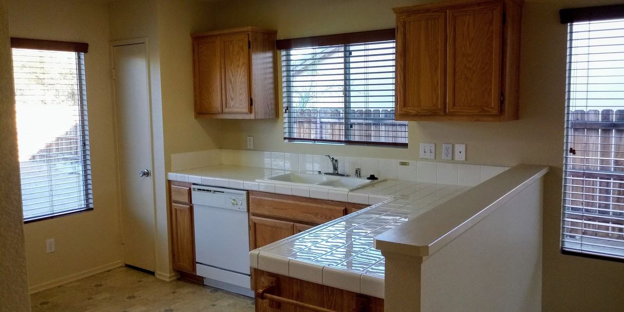 71538 Sunnyvale Dr - Photo 5 of 29