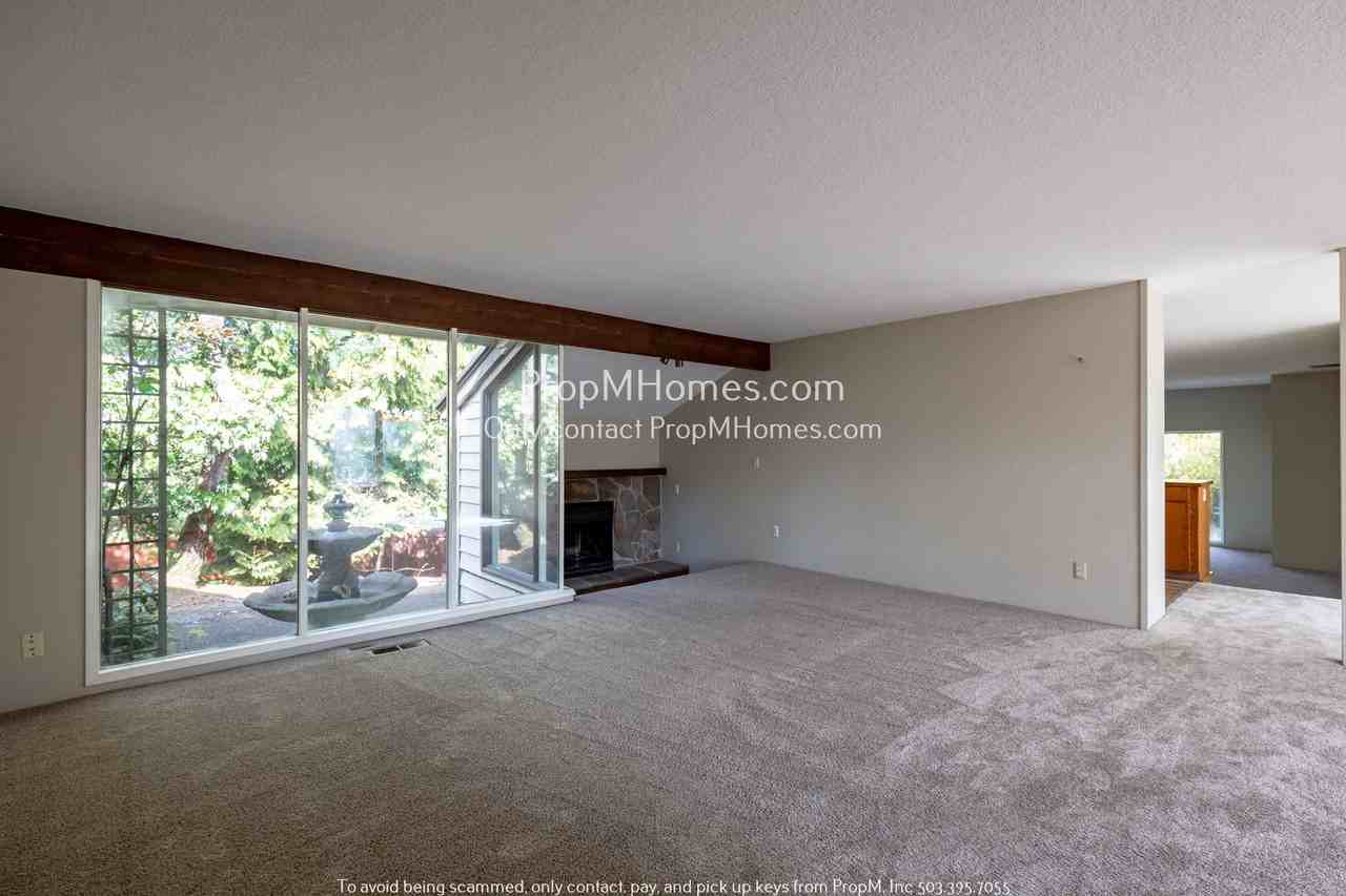 3031 Ruidoso Court - Photo 2 of 25