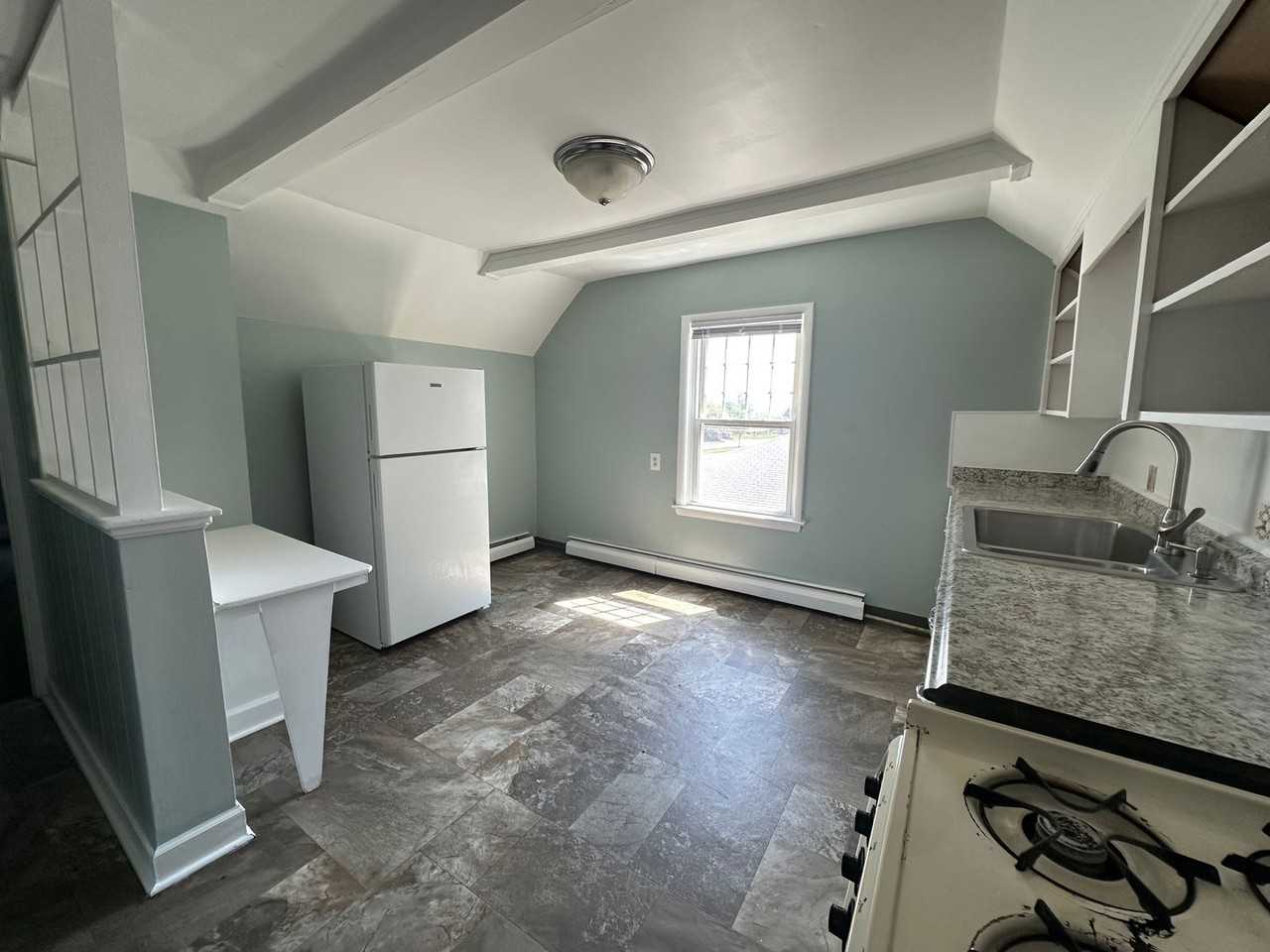 2708 44th St Se - Photo 6 of 12