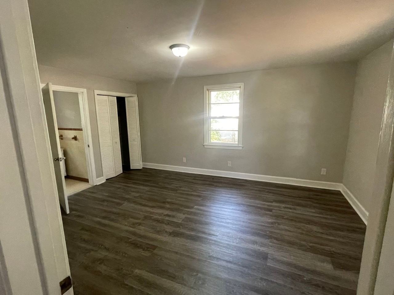 1300 Mercer St Sw - Photo 6 of 16