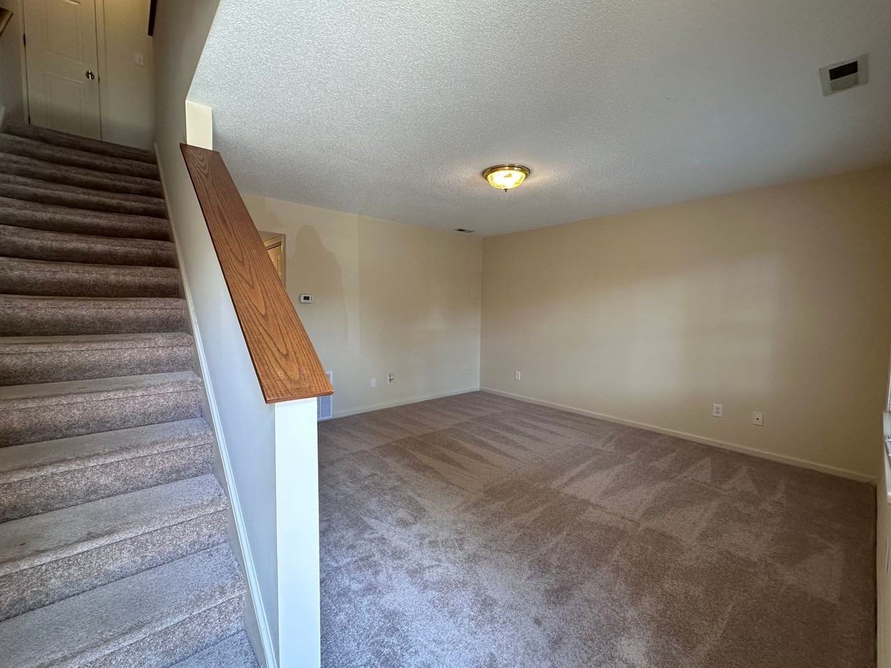 217 3rd St Nw - Photo 2 of 21