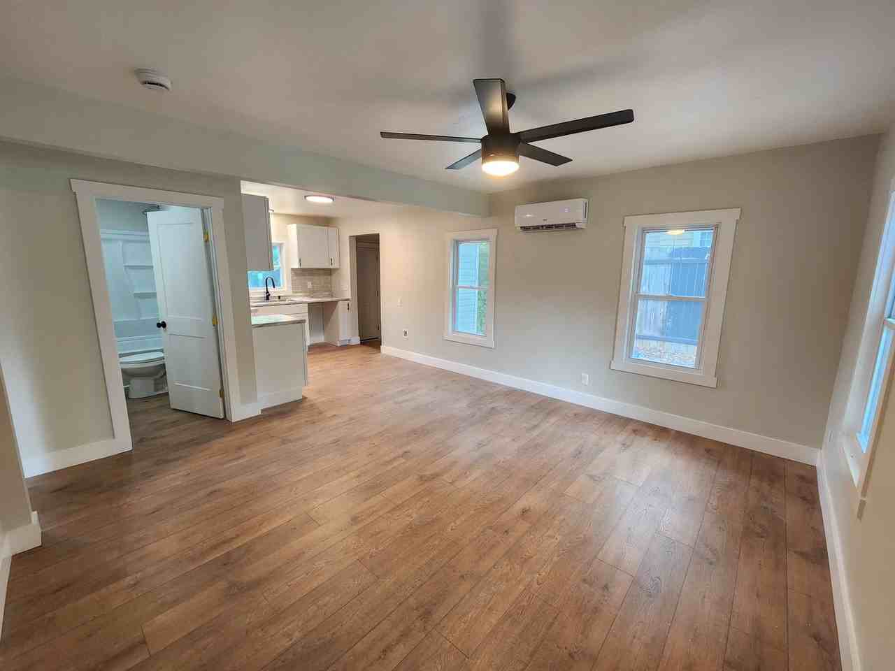 804 Palatka Rd - Photo 2 of 17