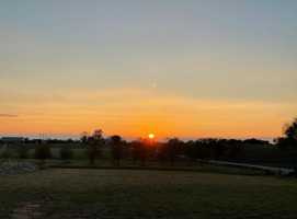 featured image of 2561 Meandering Way