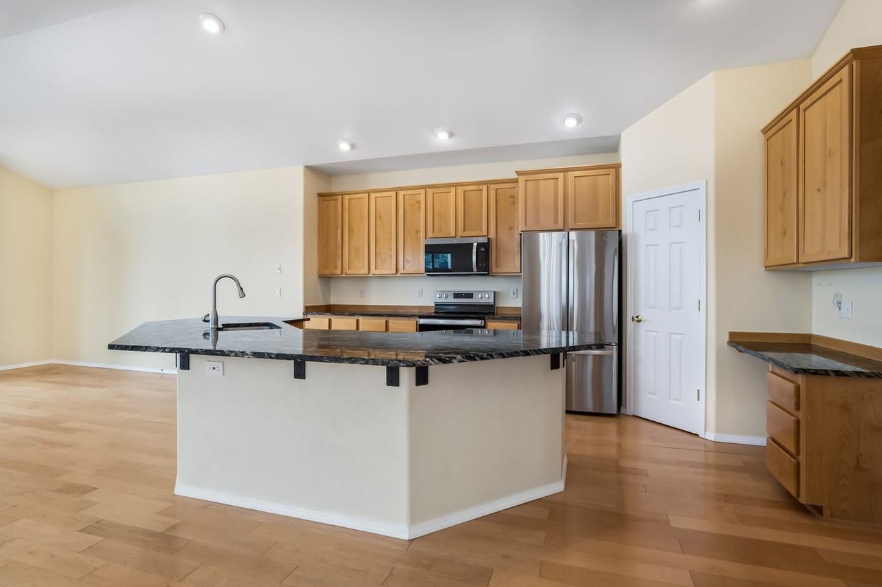 8464 Forest Ridge Loop - Photo 4 of 29