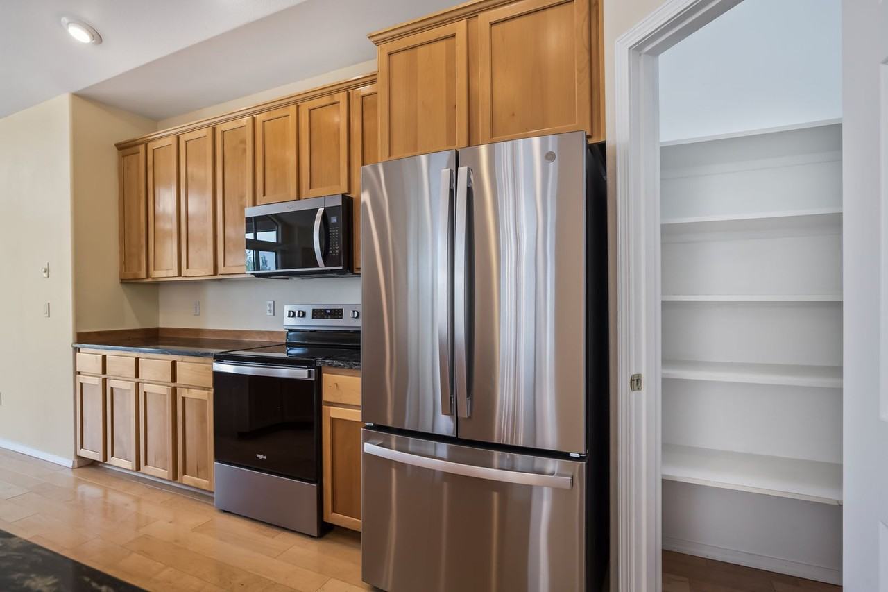 8464 Forest Ridge Loop - Photo 5 of 29