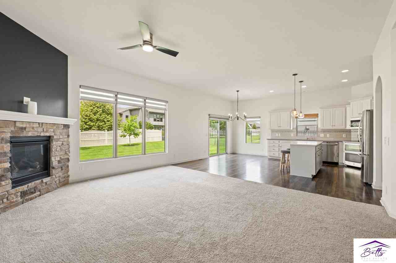10620 S 189th St - Photo 4 of 27