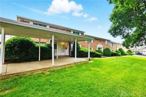 featured image of 765 Clareridge Ln
