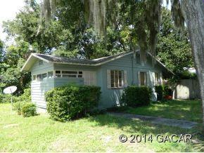 1403 NW 4th St - Photo 2 of 18