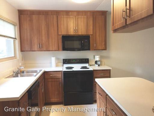 2037 Alta Loma St - Photo 3 of 5