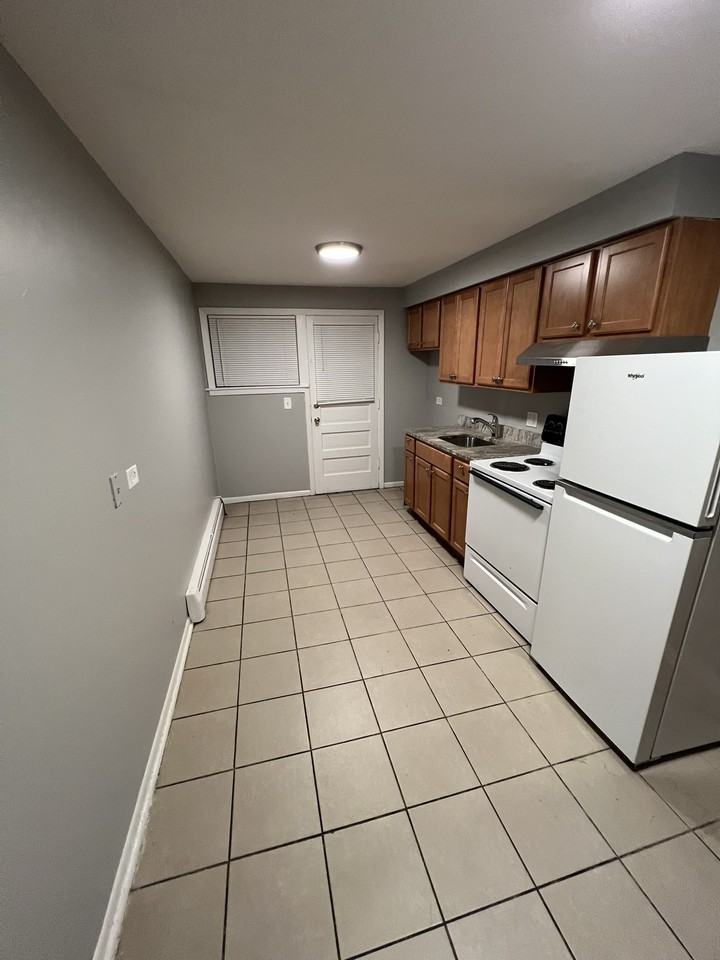 10720 S Ridgeland Ave #18 - Photo 3 of 8