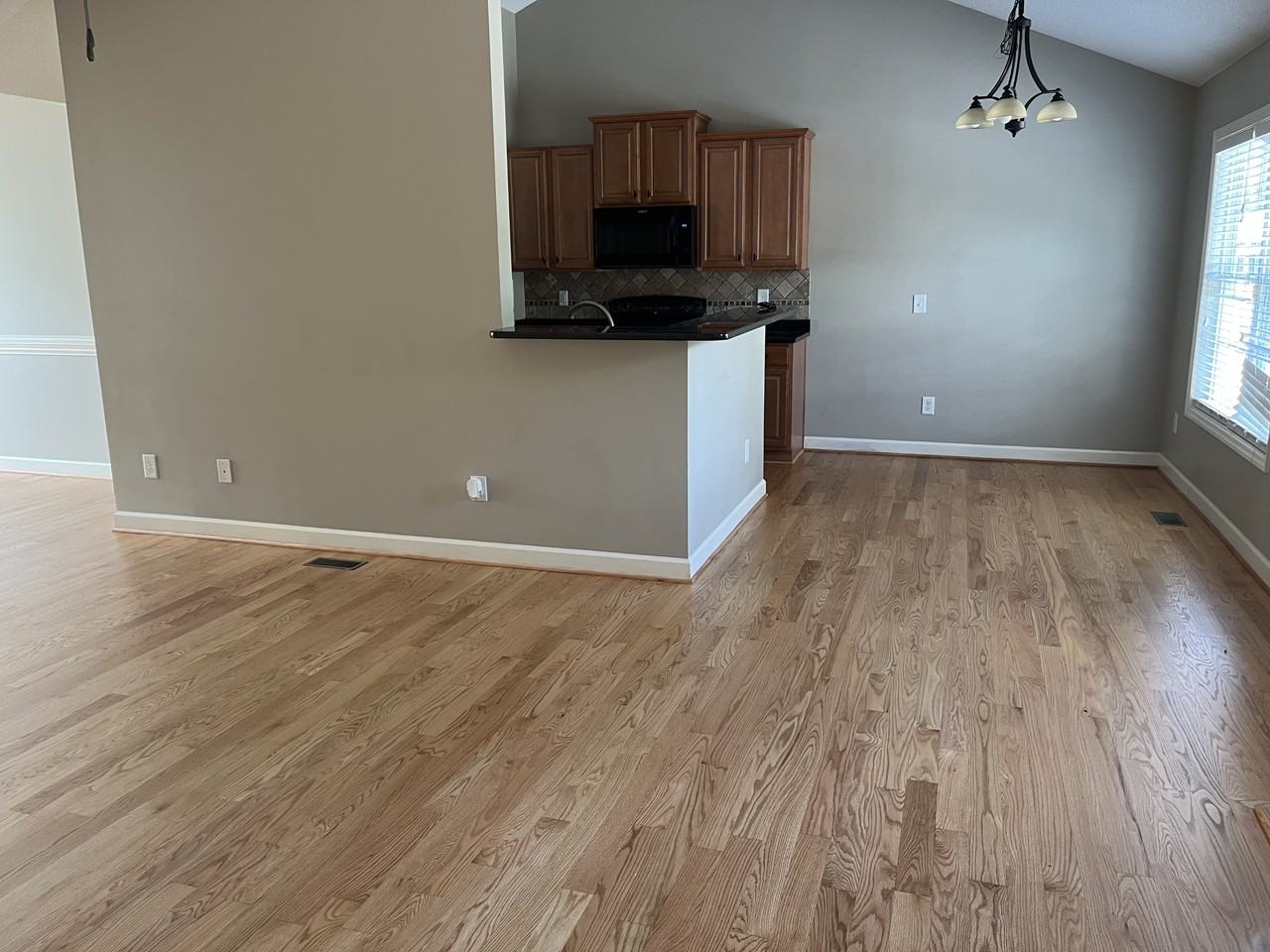 650 Northview Dr #NA - Photo 4 of 12