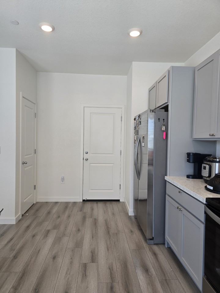 8911 Osterville Way #NA - Photo 5 of 30
