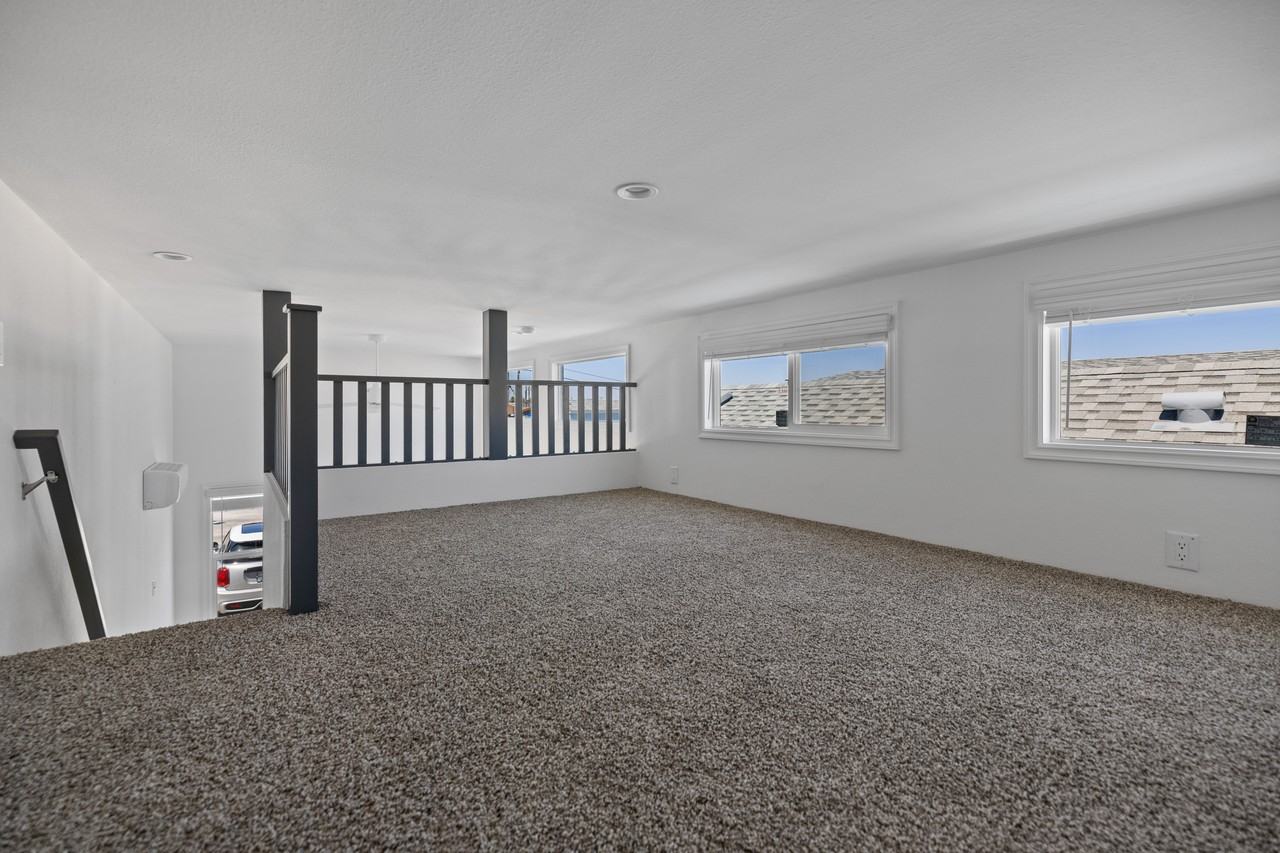971 W Main St #46 - Photo 3 of 9