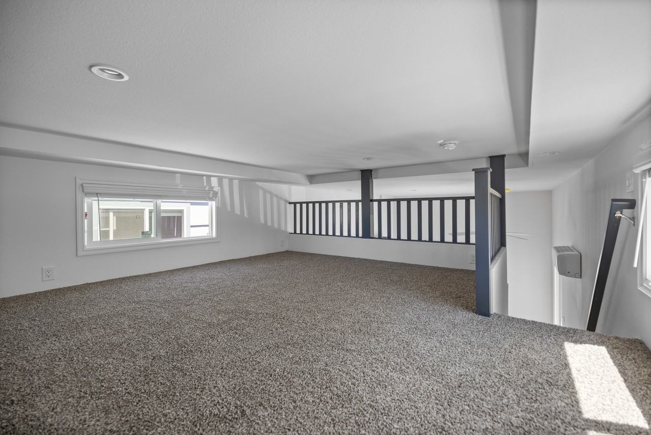 971 W Main St #20 - Photo 7 of 10