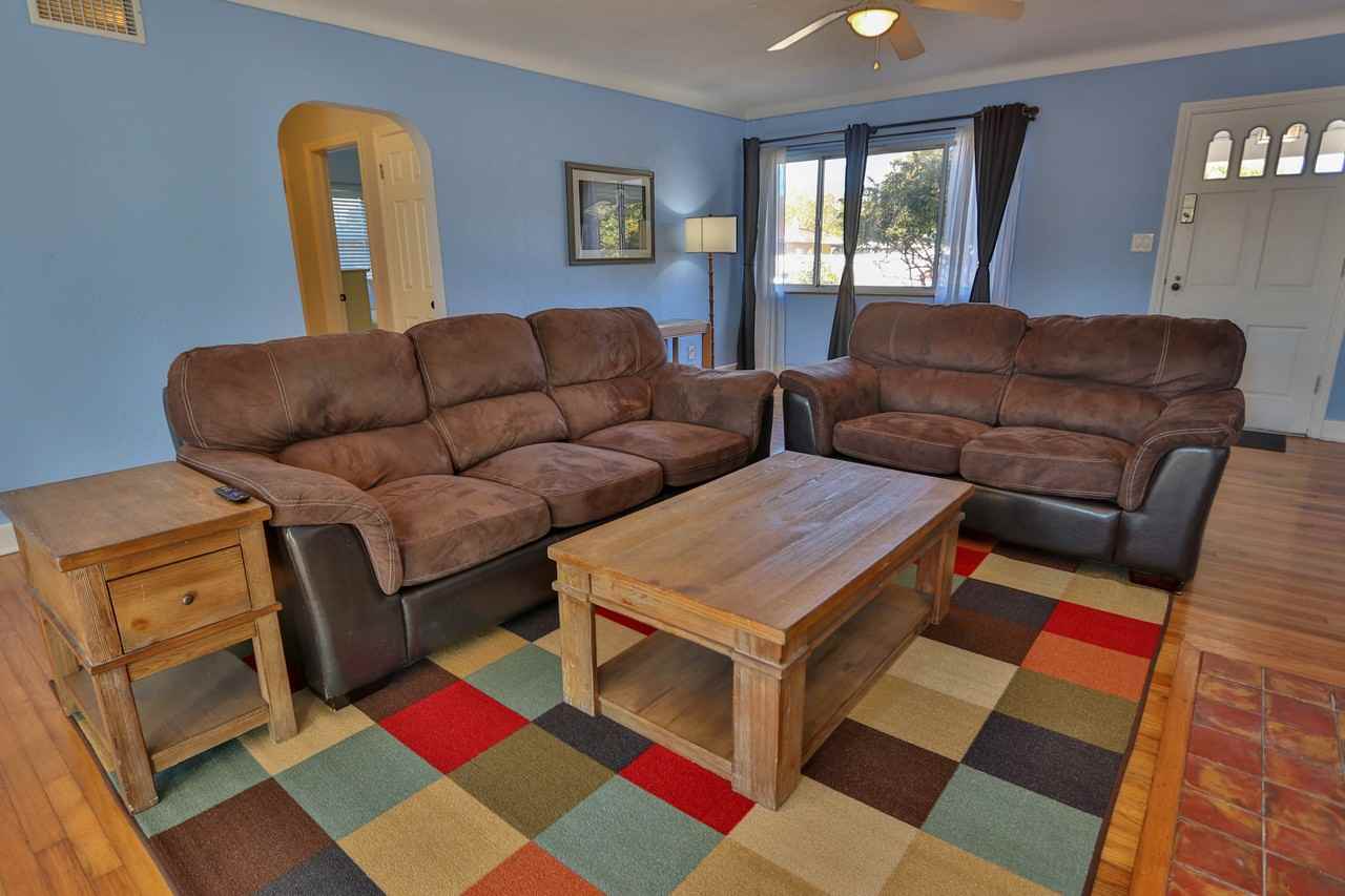 2580 38th Ave N #NA - Photo 3 of 10