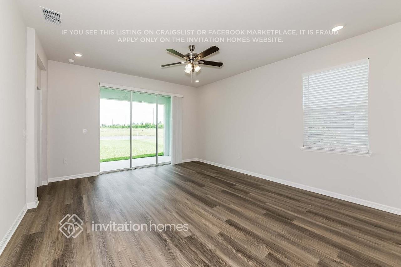 18141 Cropside Trail - Photo 3 of 17