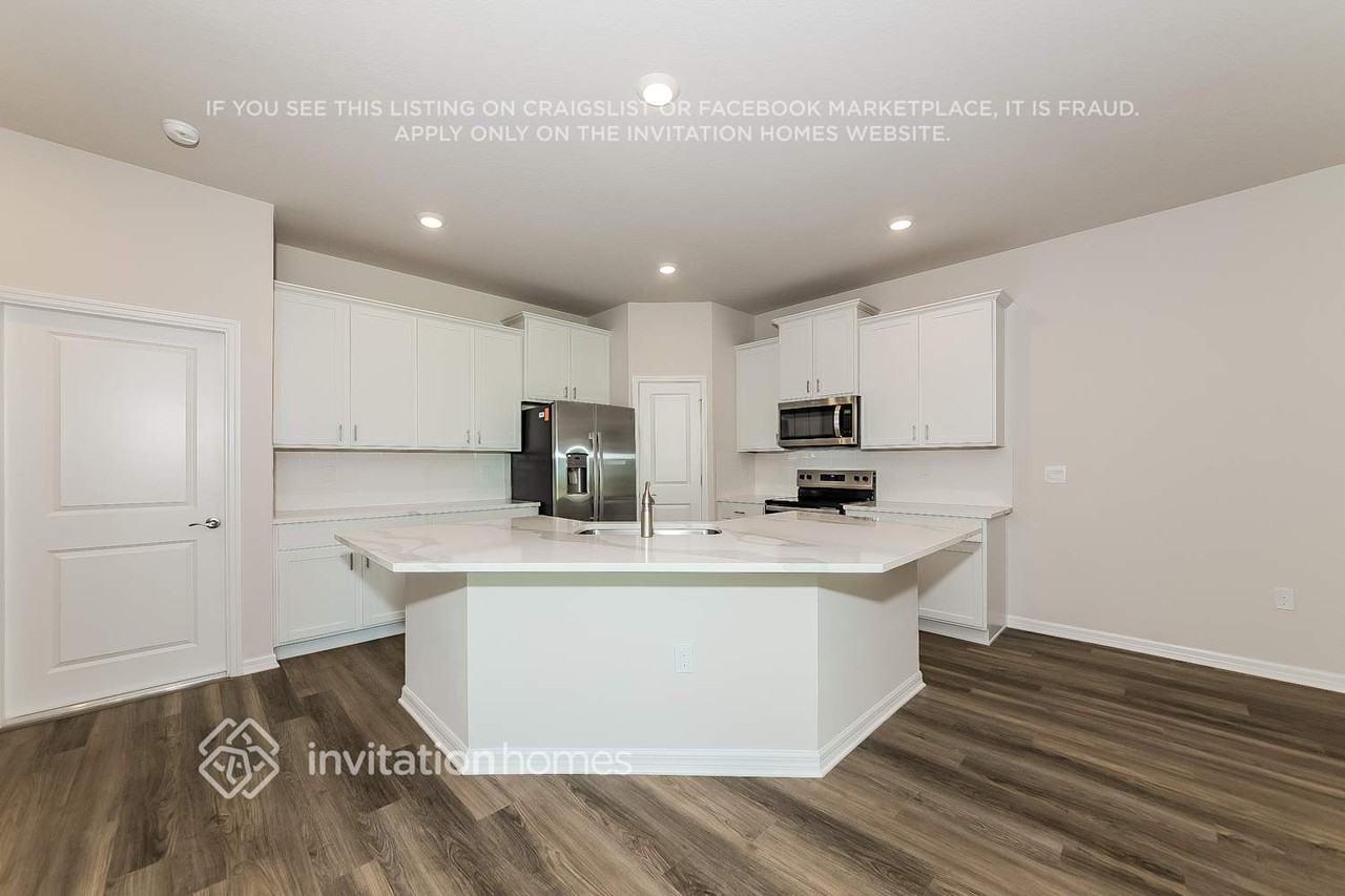 18141 Cropside Trail - Photo 5 of 17