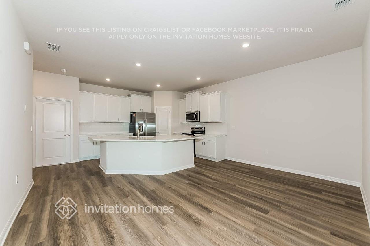 18141 Cropside Trail - Photo 7 of 17