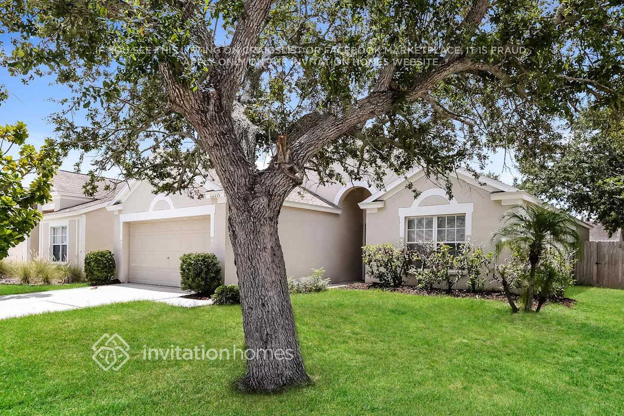 12215 Dawn Vista Dr - Photo 3 of 17