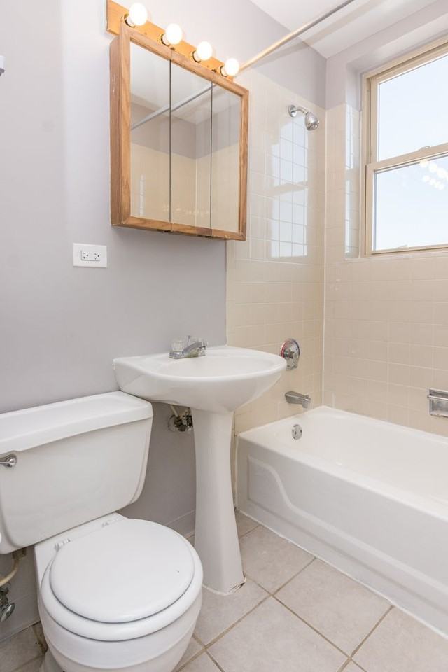 7147 S Jeffery - Photo 6 of 24