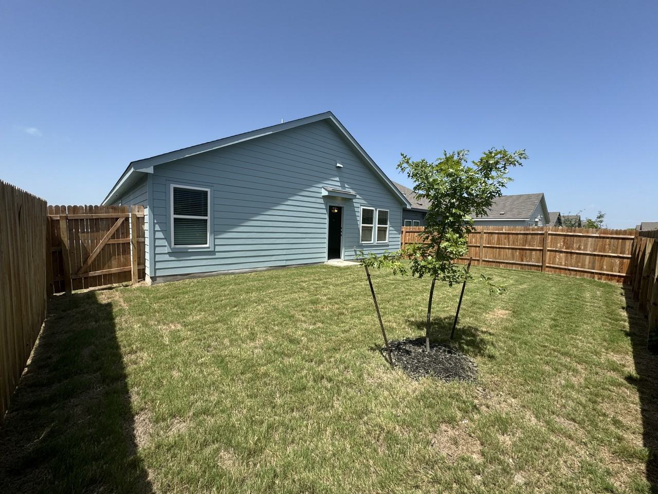 FM1101 & Windflower - Photo 6 of 15