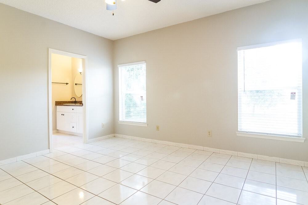 7930 Soft Pine Cir - Photo 7 of 15