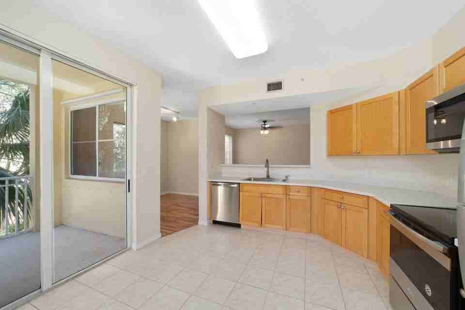 11020 Legacy Drive - Photo 3 of 12