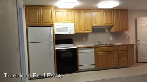 211 NW 2nd Ave - Photo 2 of 11