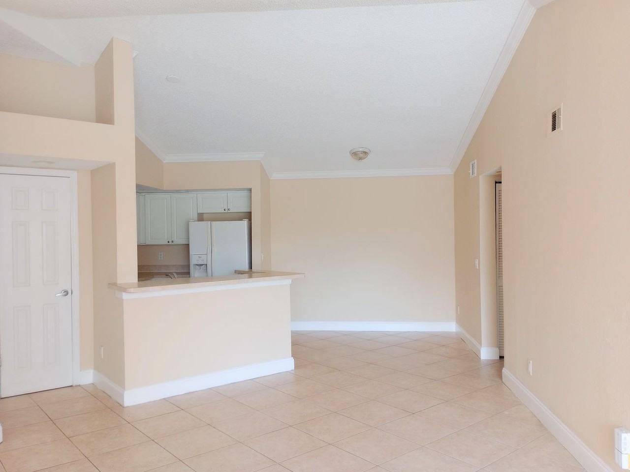 5737 Gatlin Ave #428 - Photo 3 of 19