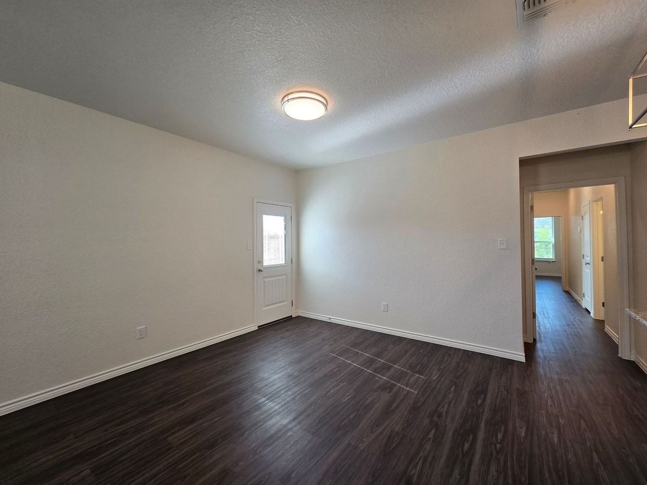 5401 Rose Garden Loop - Photo 7 of 26