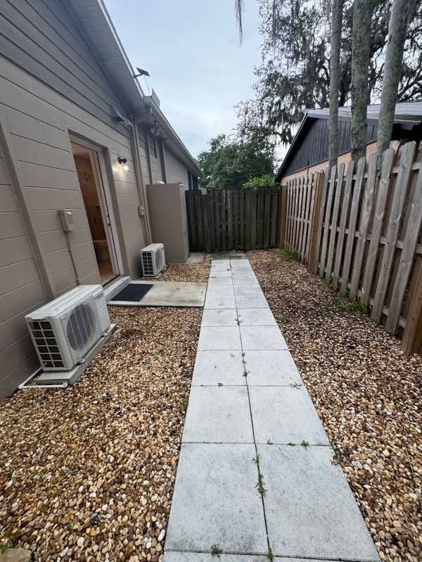 1202 La Brad Ln - Photo 2 of 7