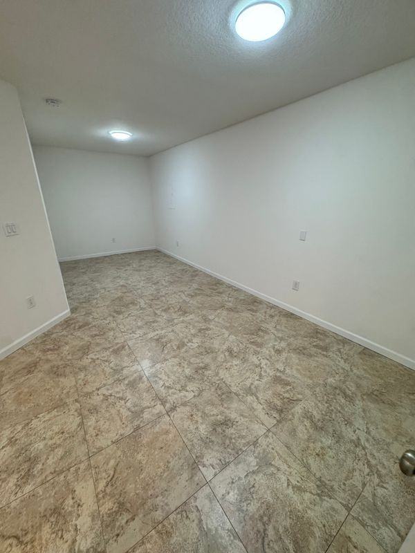 1202 La Brad Ln - Photo 5 of 7