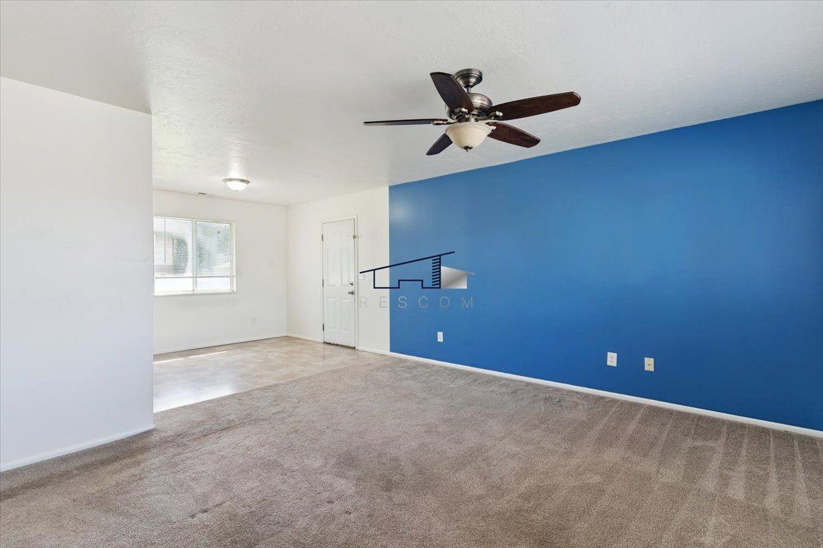 772 N 800 W - Photo 4 of 23