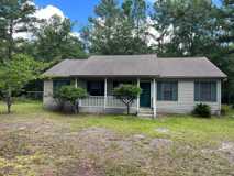 225 Palomino Dr - Photo 1 of 1