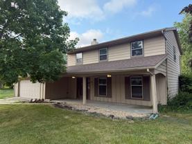 5720 Lionel Dr - Photo 1 of 1