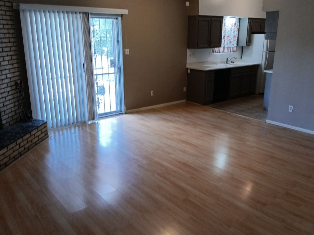6308 Jo Ann Pl Ne - Photo 2 of 13