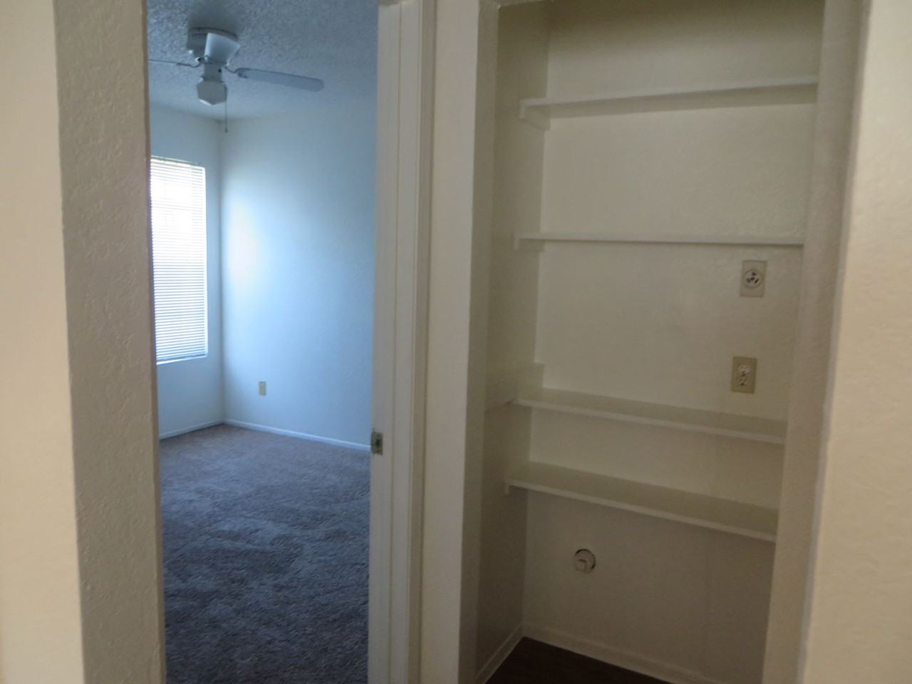 2217 Katy Lane - Photo 4 of 33