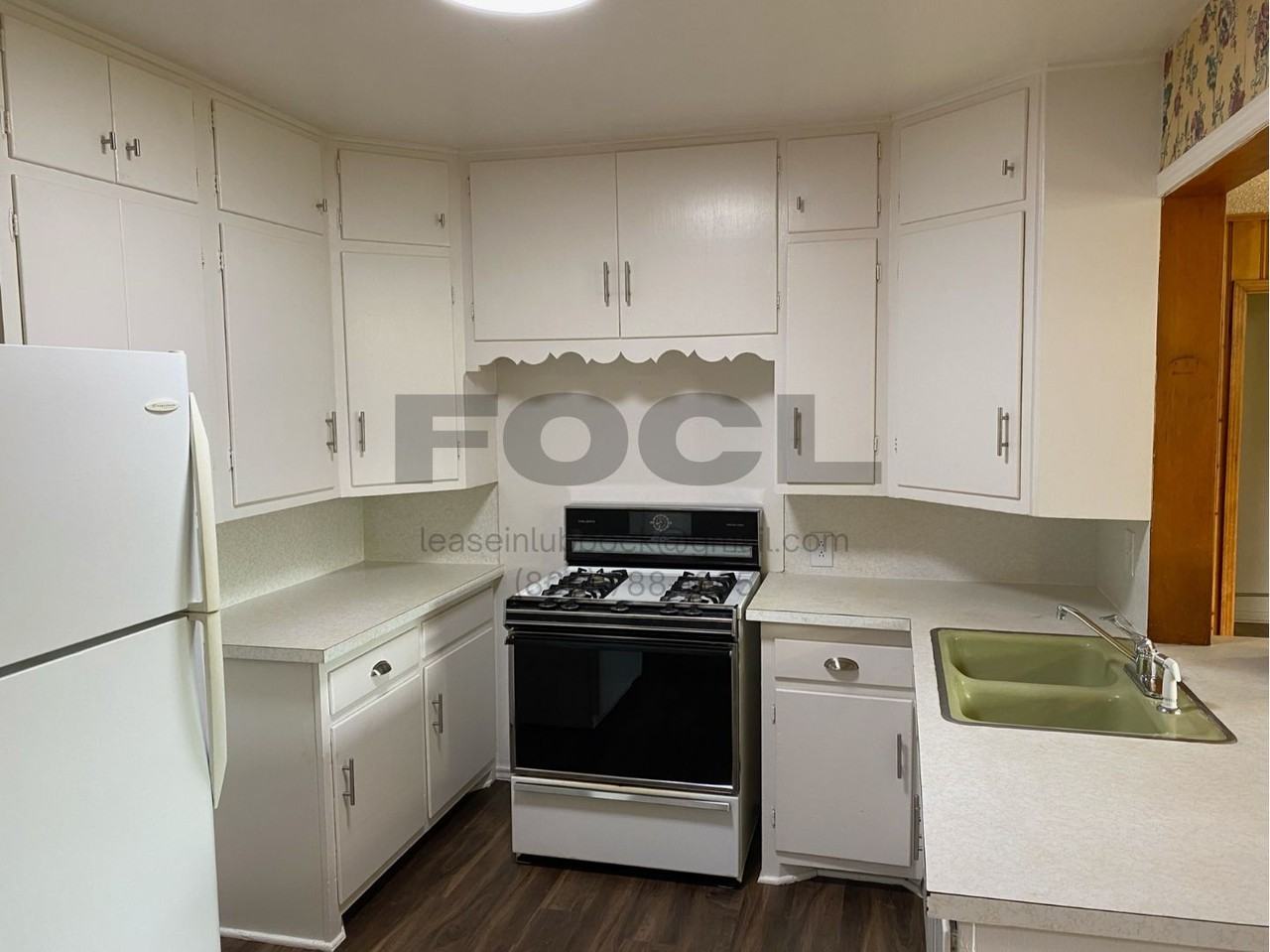 3112 33rd St - Photo 3 of 9