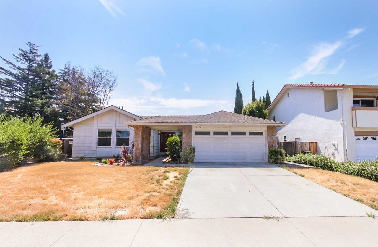 3138 Allenwood Dr - Photo 3 of 32