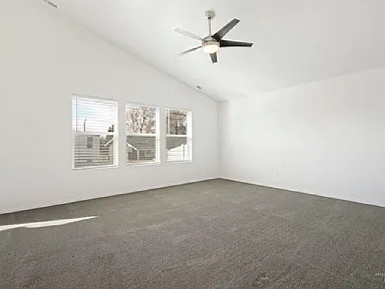 3599 S Falconers Pl - Photo 5 of 30