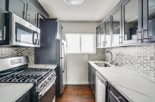 featured image of 1042 Leighton Ave